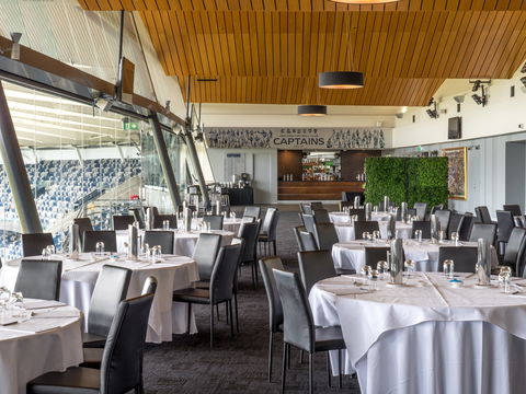 Geelong Cats - Accommodation Hamilton Island 2