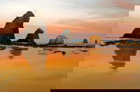 Glasshouse Rocks and Pillow Lava