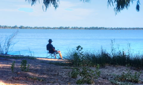Lake Benanee - Accommodation Australia 2