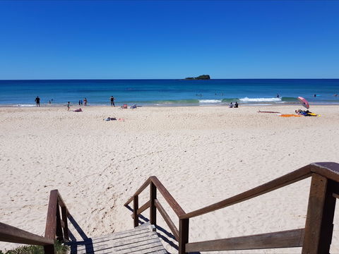 Mudjimba Beach - Attractions 0