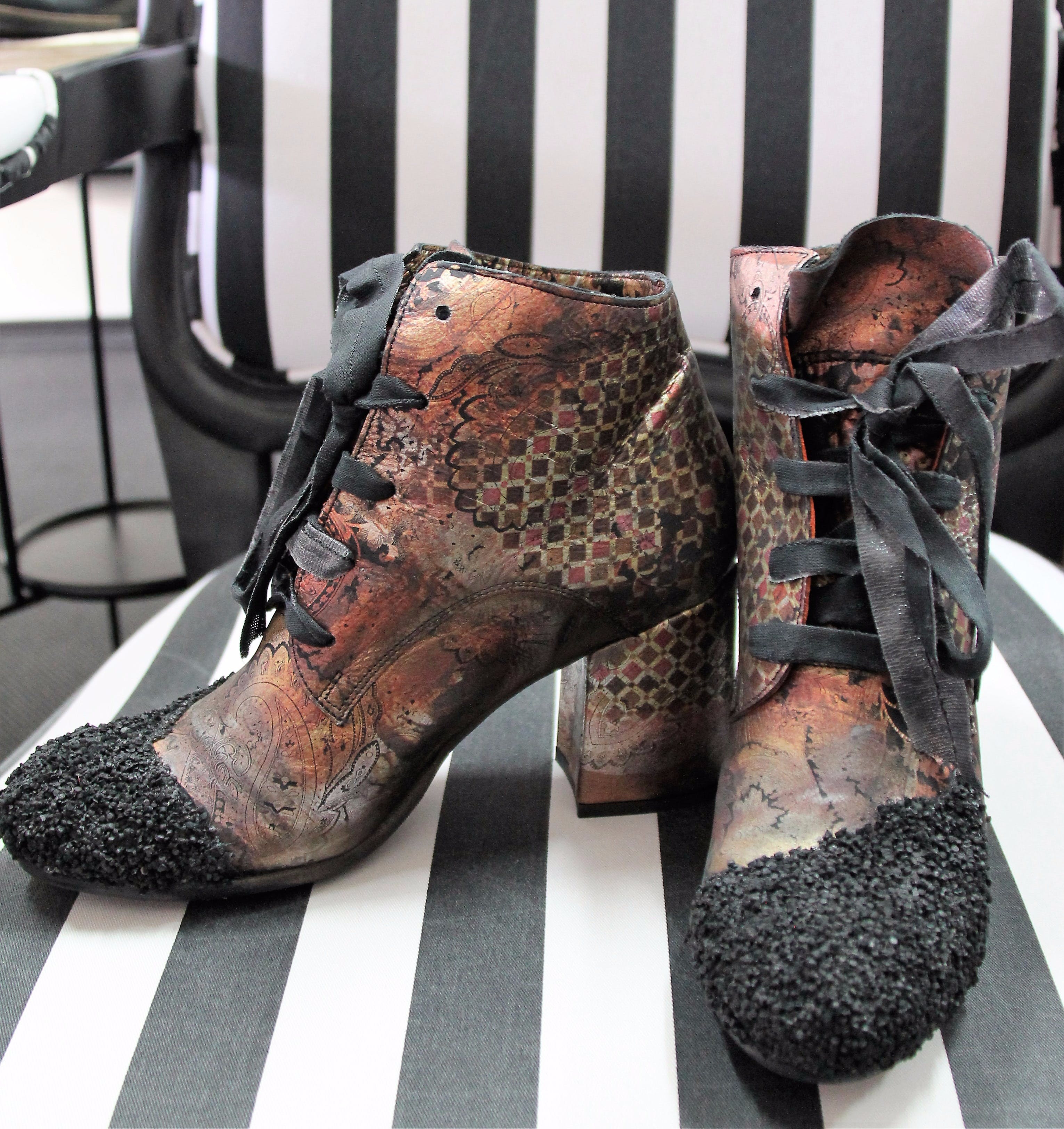 Obsession Shoes Boutique - thumb 1