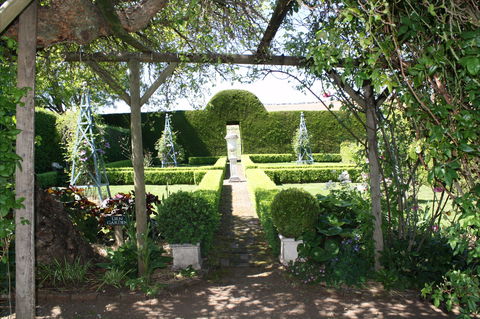 Prospect House And Garden - Accommodation Directory 1