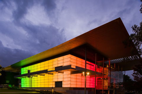 Queensland Art Gallery And Gallery Of Modern Art (QAGOMA) - Accommodation Whitsundays 2