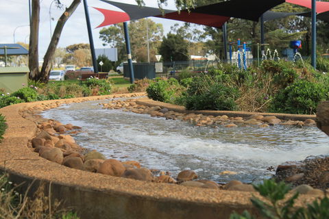 West Wyalong - Wagga Wagga Accommodation 2