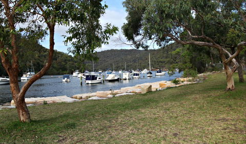 Apple Tree Picnic Area - Sunshine Coast Guide 0