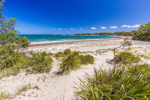 Callala Bay - Holiday Sydney 0
