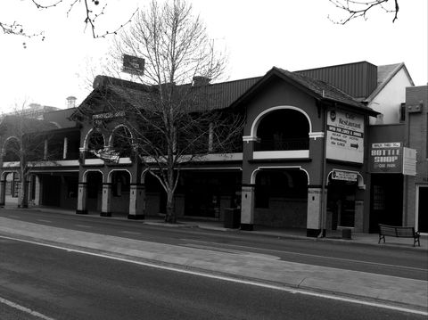 Ned Kelly Touring Route - Benalla - Accommodation QLD 2