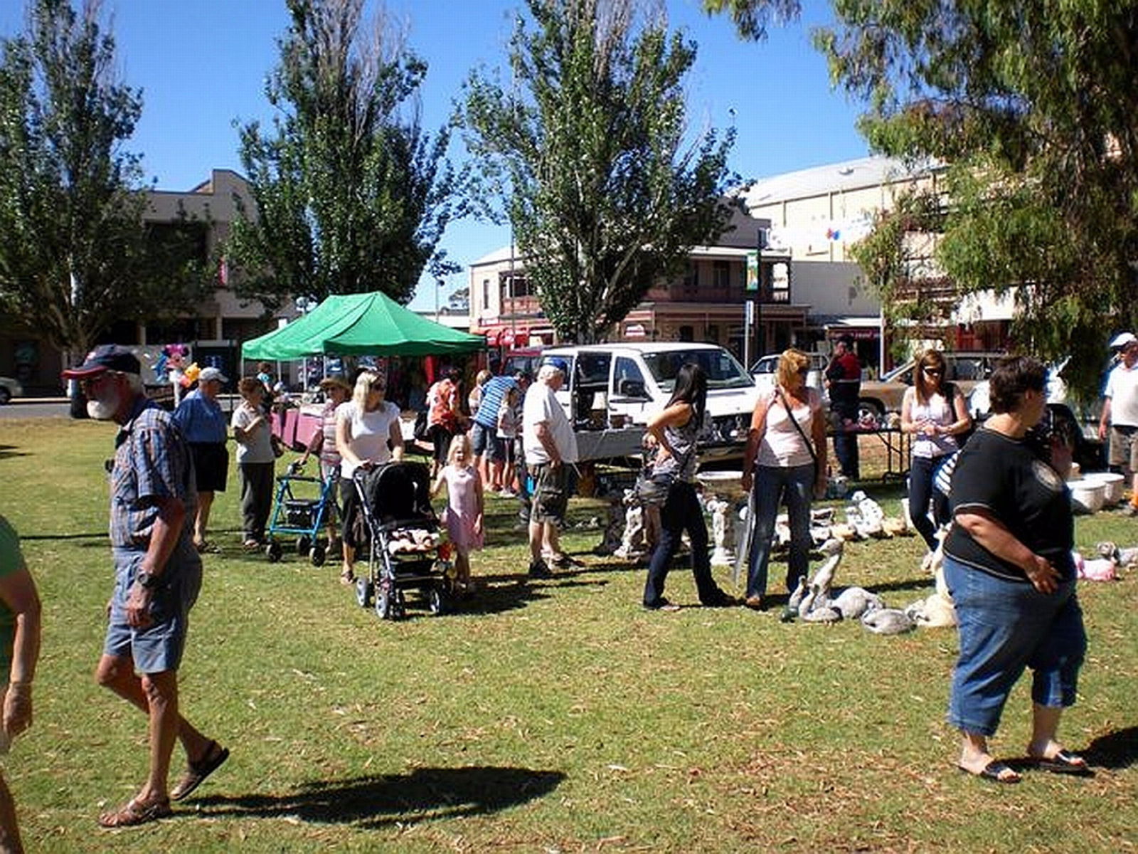 The Rotary Markets, Kadina Logo and Images