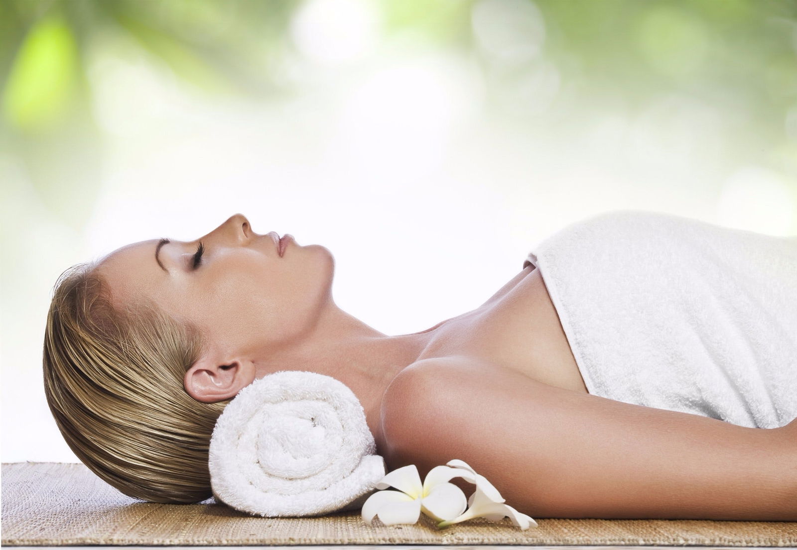 AQUA Day Spa at Sofitel Noosa Pacific Resort Logo and Images
