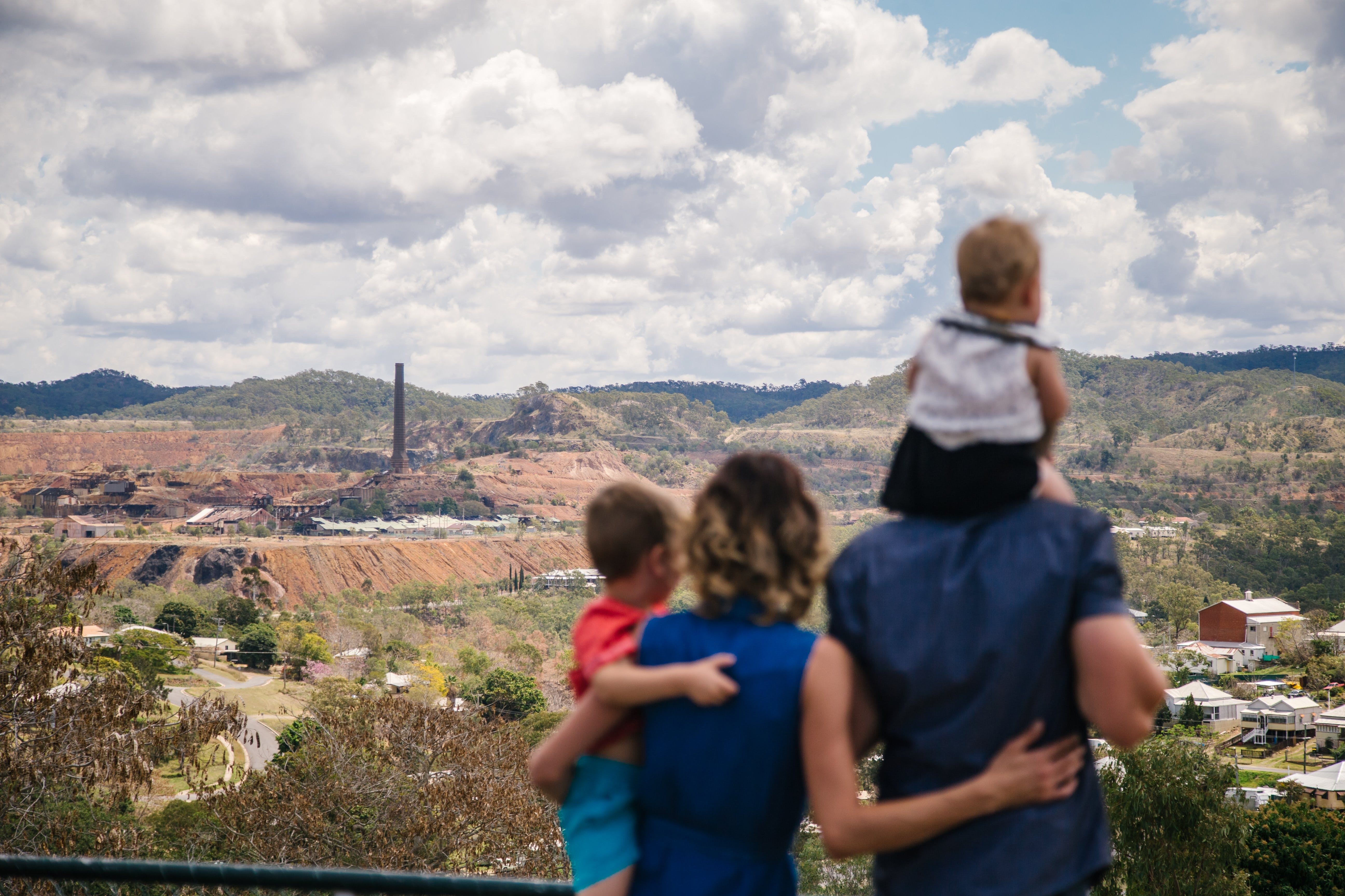 Arthur Timms Lookout Mount Morgan - thumb 1