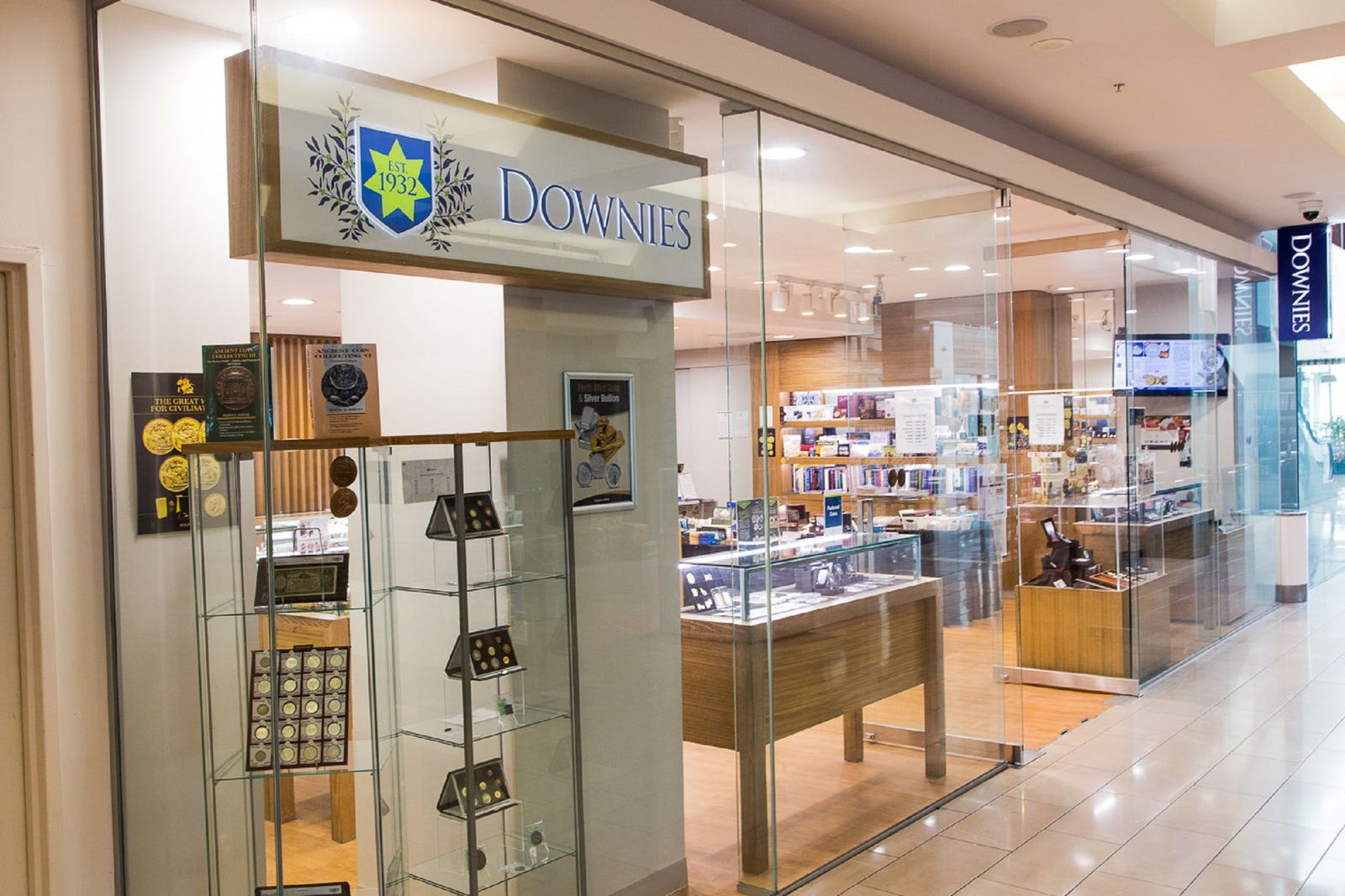 Downies Coins And Collectables - thumb 0