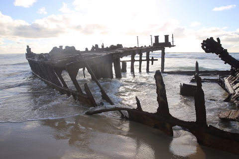 Maheno Shipwreck - Attractions Perth 2