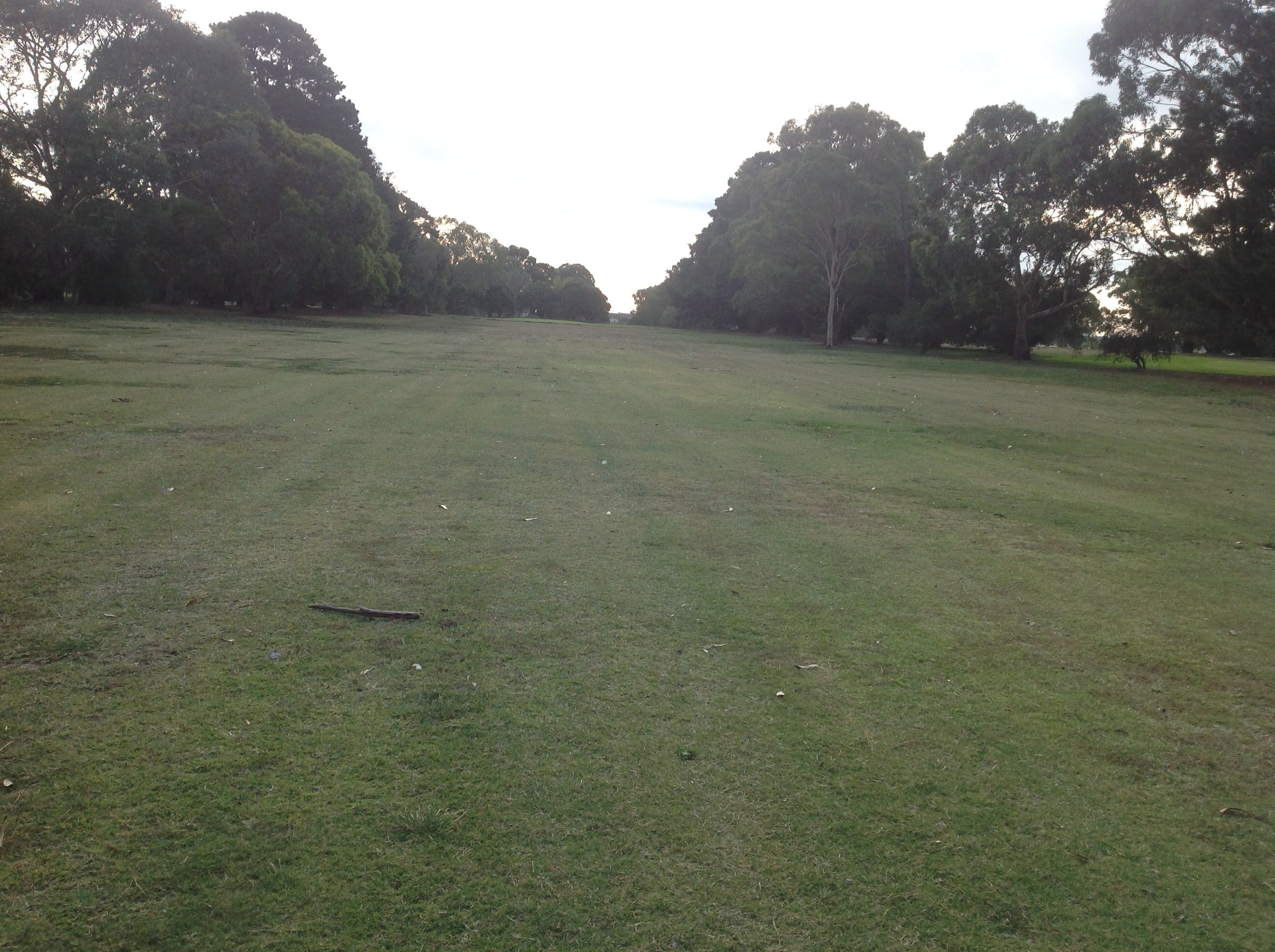 Mortlake Golf Club - thumb 1