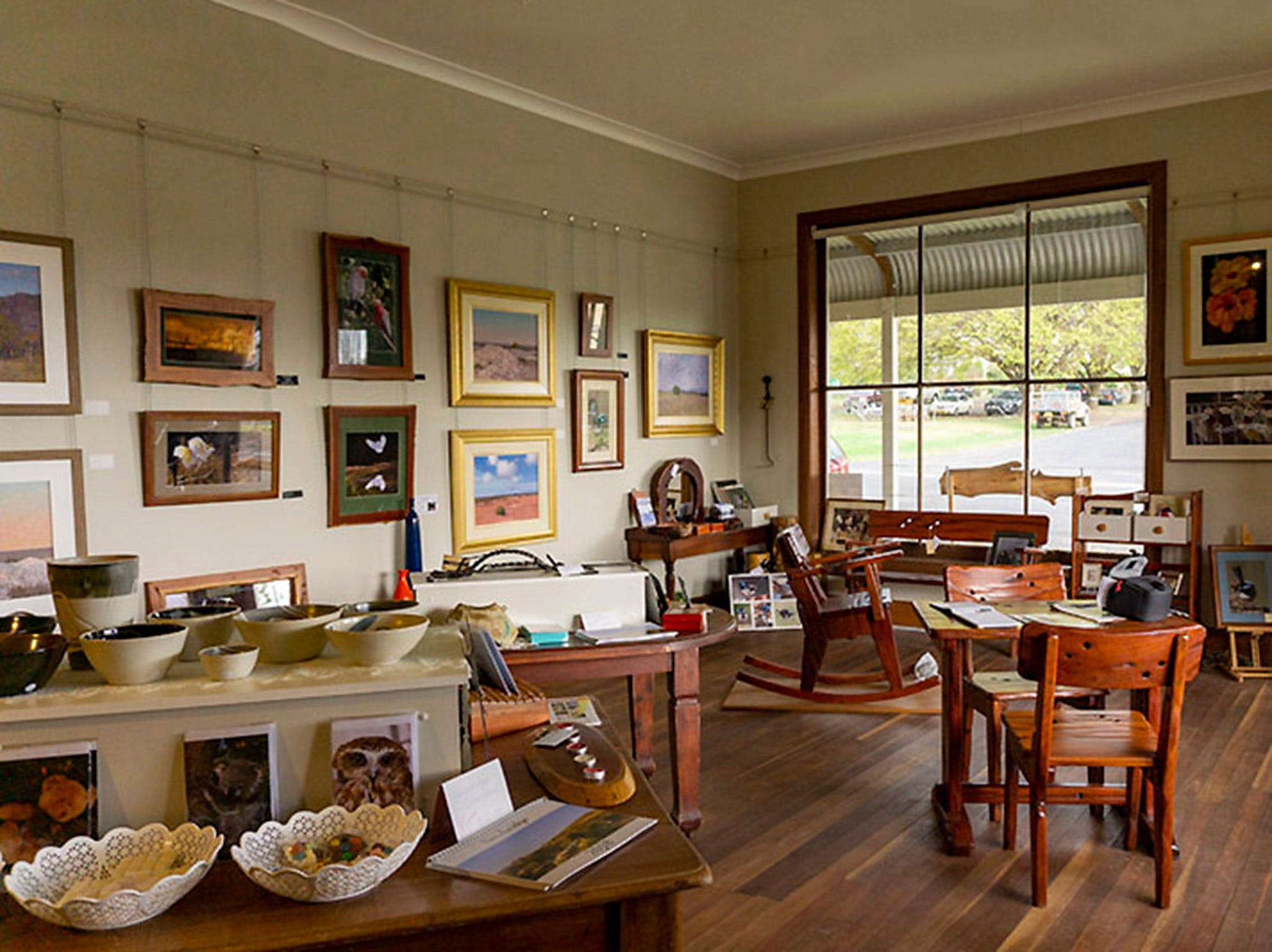 Olde Bridge Gallery - thumb 0