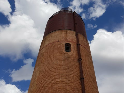 Rutherglen Wine Bottle - Broome Tourism 1