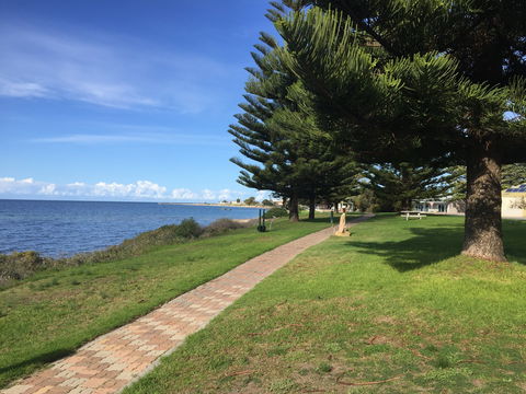 Stansbury Walking Trail - Mackay Tourism 0