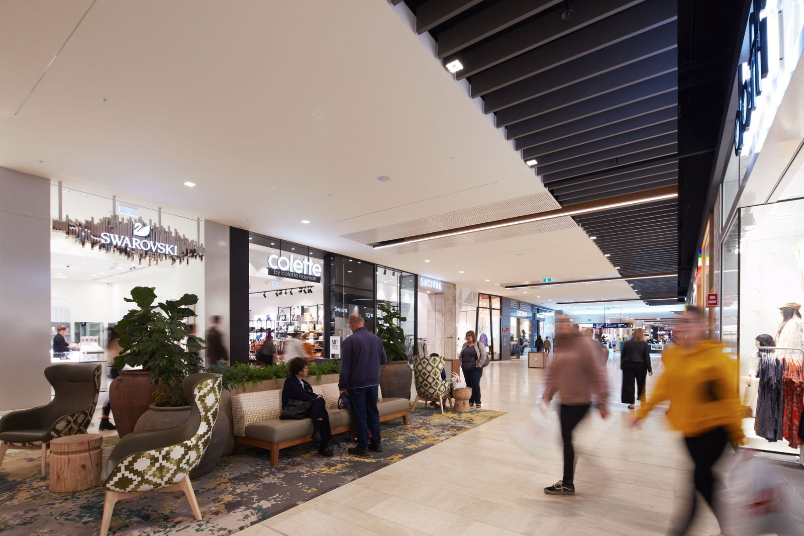 Stockland Green Hills Shopping Centre Logo and Images