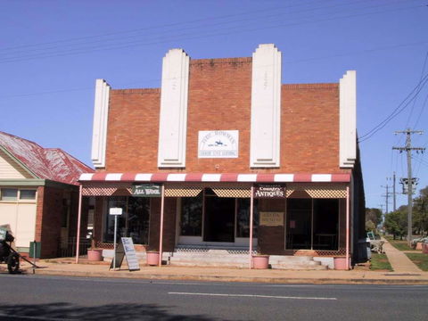 Talbragar Country Antiques - Attractions 0