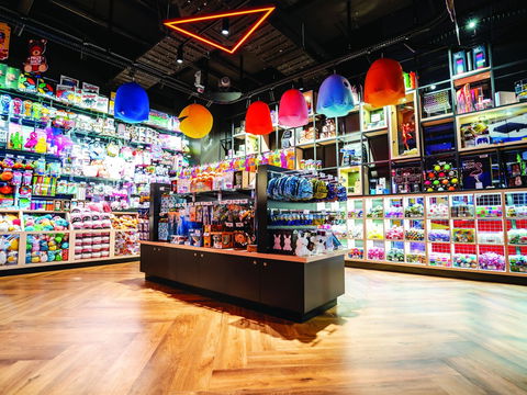 Timezone Surfers Paradise - Kawana Tourism 1