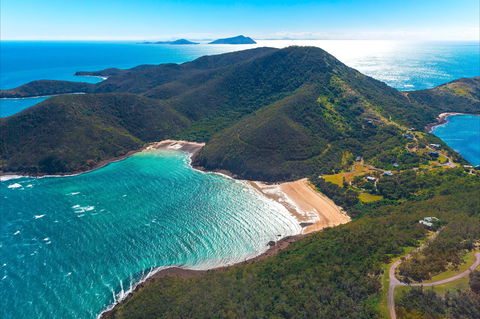 Llewellyn Dive Site - Holiday Byron Bay 1