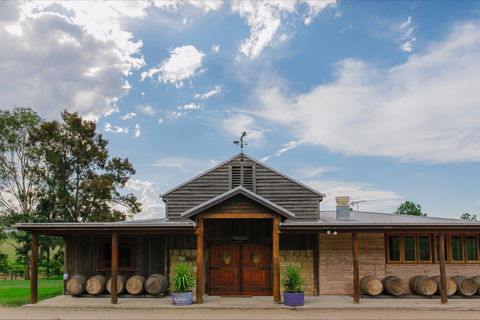 Moorebank Vineyard - Mackay Tourism 1