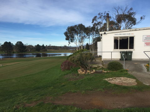 Oatlands Golf Course - Accommodation Port Macquarie 0