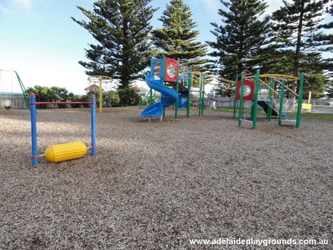 Susan Wilson Memorial Playground - Attractions Perth 0