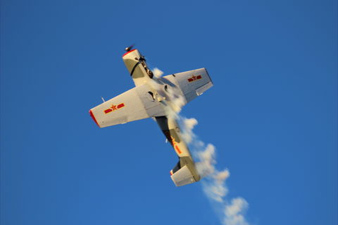 Warbird Aerial Adventures - Sunshine Coast Guide 0