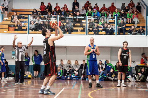 Wodonga Sports And Leisure Centre - Sunshine Coast Guide 2