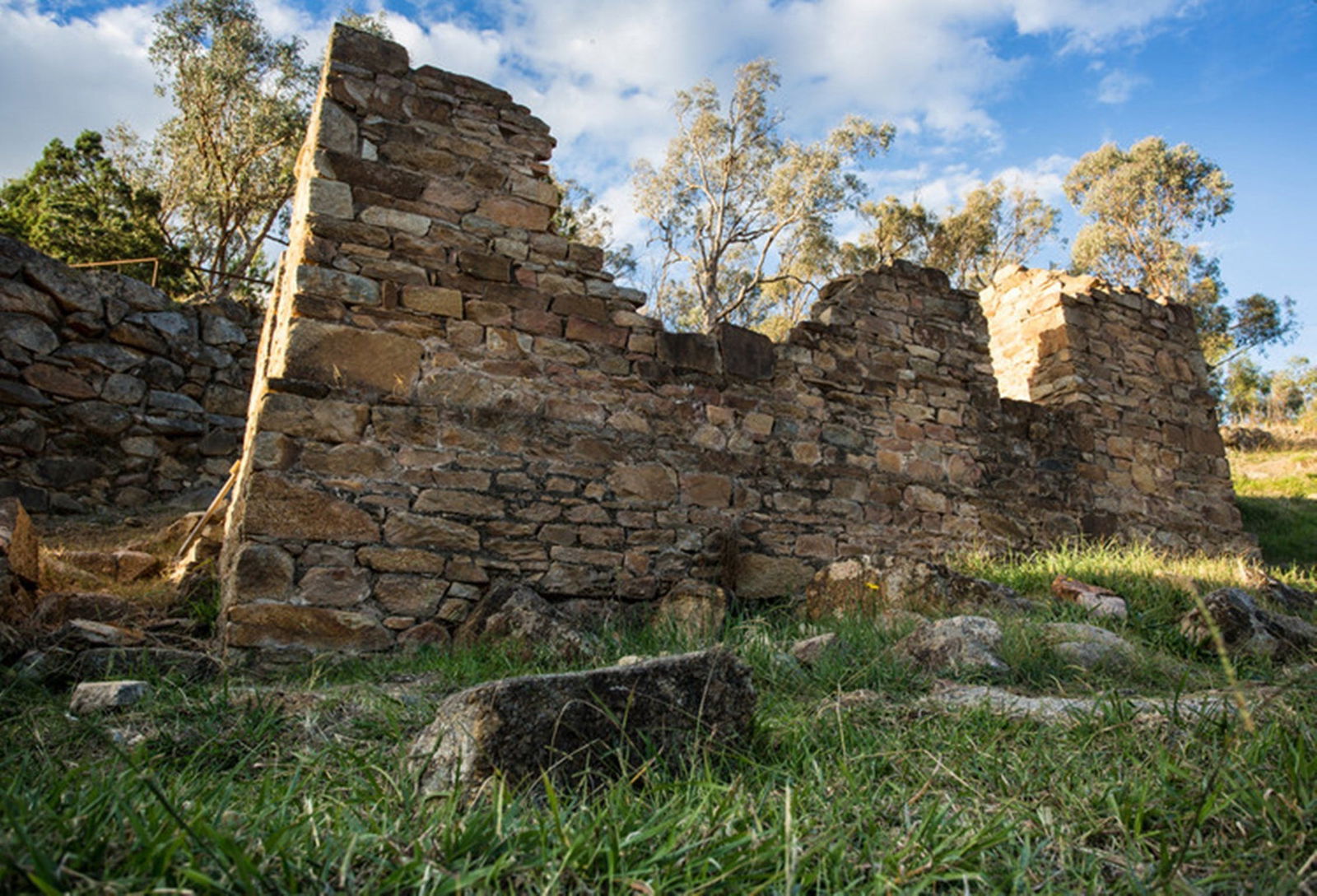 Adelong Falls Gold Mill Ruins Logo and Images