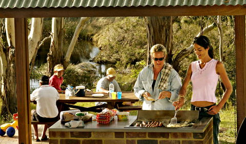 Apsley Falls Picnic Area - Accommodation Australia 0