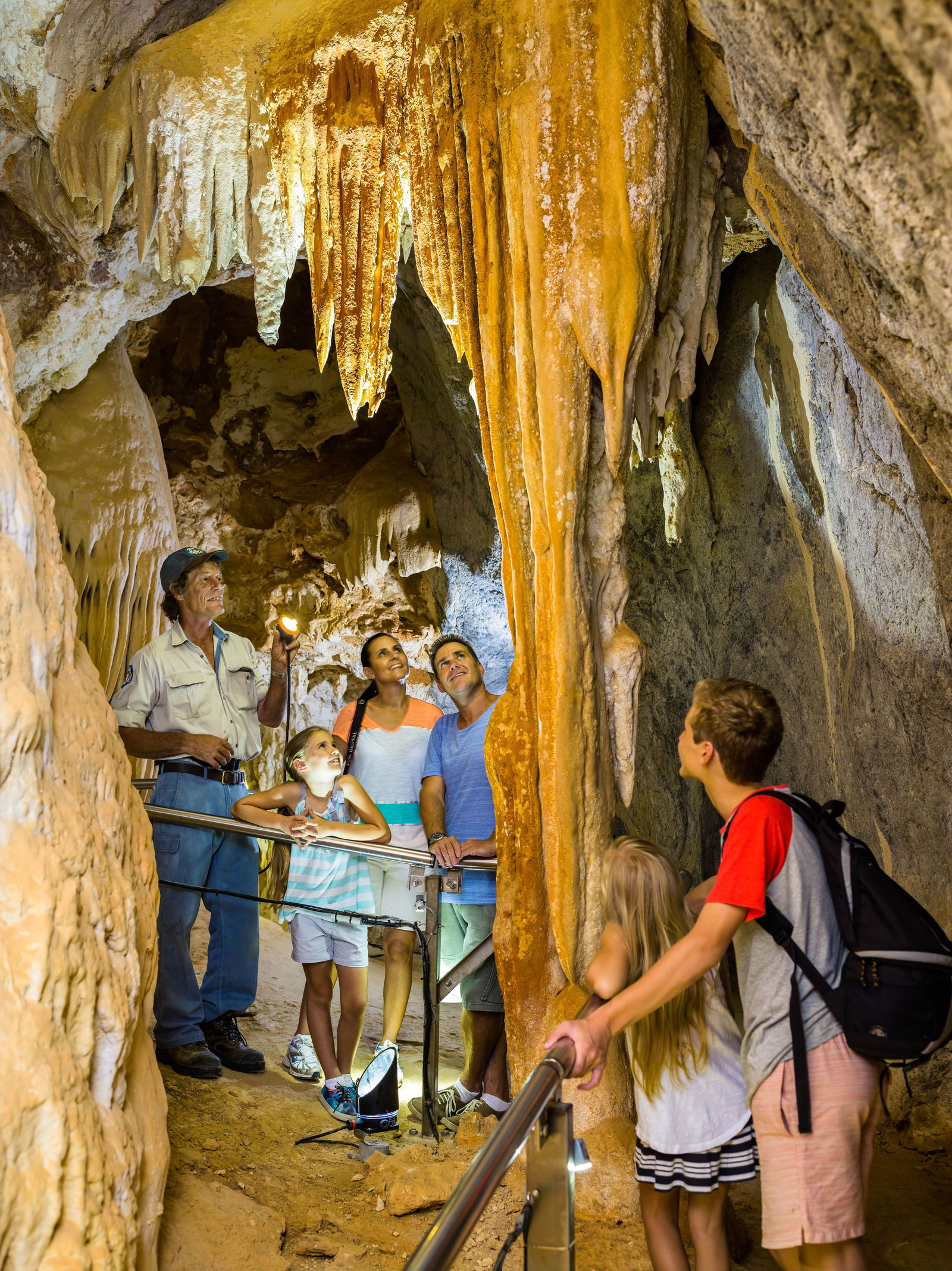Chillagoe Logo and Images