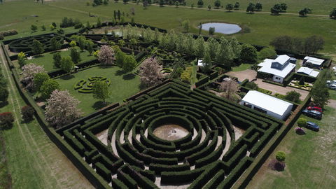 High Country Maze - Holiday Jervis Bay 0
