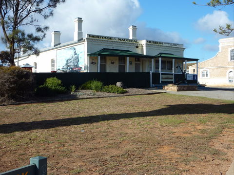 Historic Wallaroo Town Drive - Attractions Perth 1
