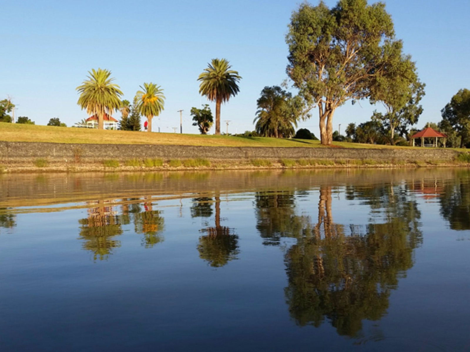 Murrin Bridge NSW Carnarvon Accommodation