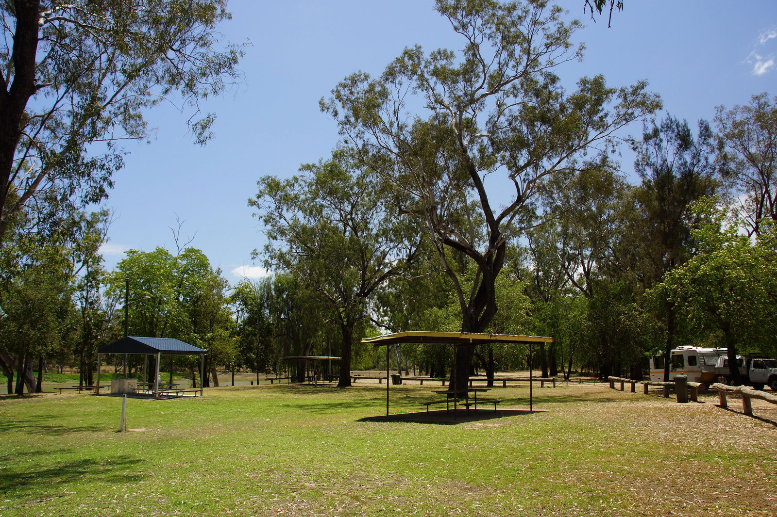 Mount Ramsay and Baralaba Loop Logo and Images