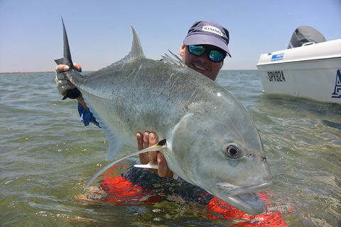 Ningaloo Fly Fishing - Accommodation Airlie Beach 0