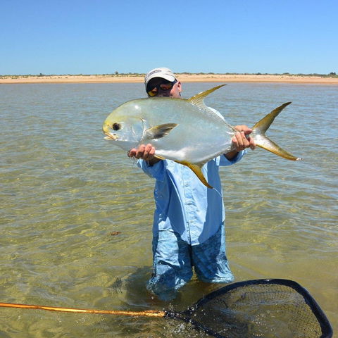 Ningaloo Fly Fishing - Accommodation Airlie Beach 1