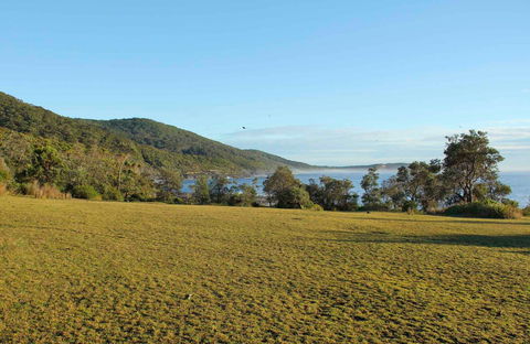 Pretty Beach To Durras Mountain Walking Track - Accommodation Port Macquarie 0