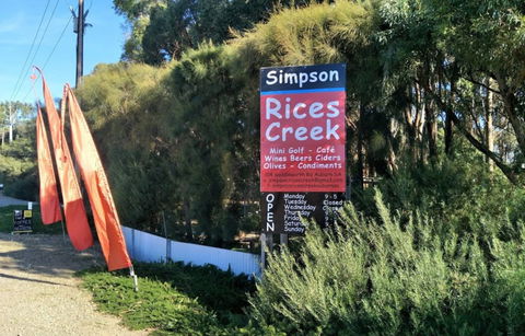 Simpson Rices Creek - Accommodation Mount Tamborine 0