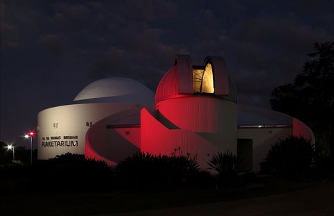 Sir Thomas Brisbane Planetarium - Lightning Ridge Tourism 0