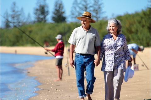 Woodgate Beach Park And Playground - Attractions 2