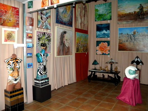 Alpha31 Art Gallery And Sculpture Garden - WA Accommodation 2
