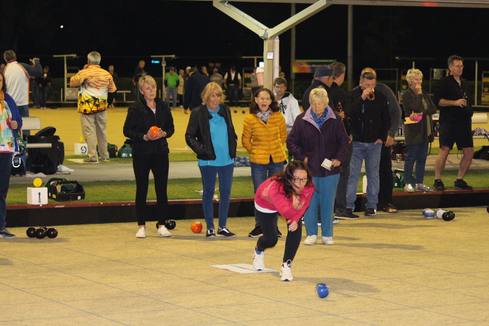 Cleveland Sharks Bowls Club Logo and Images