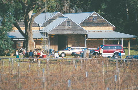 Craft Beer And Wine Trail, Peel Region - Accommodation Gladstone 2