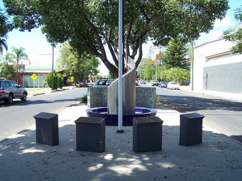 Emerald War Memorial - Hervey Bay Accommodation 0