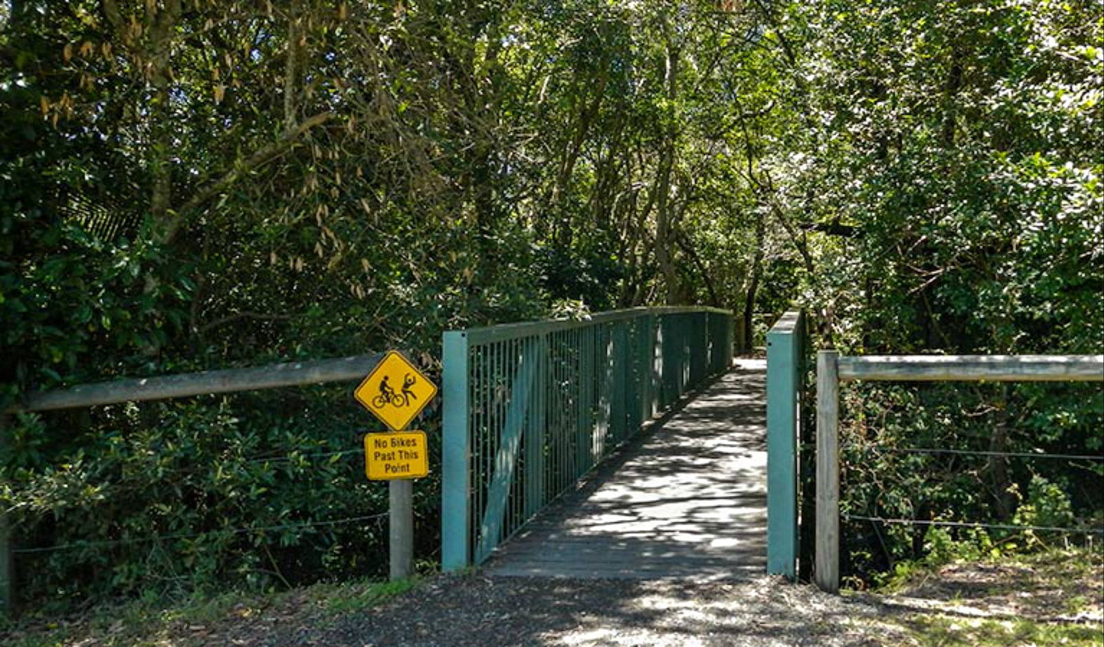 Mermaid Lookout Track Logo and Images
