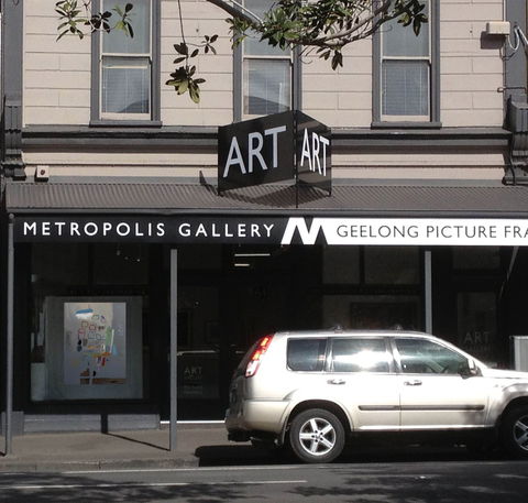 Metropolis Gallery - Attractions 2