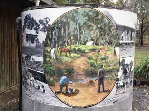 Tatong Tavern Water Tank - Attractions Perth 0
