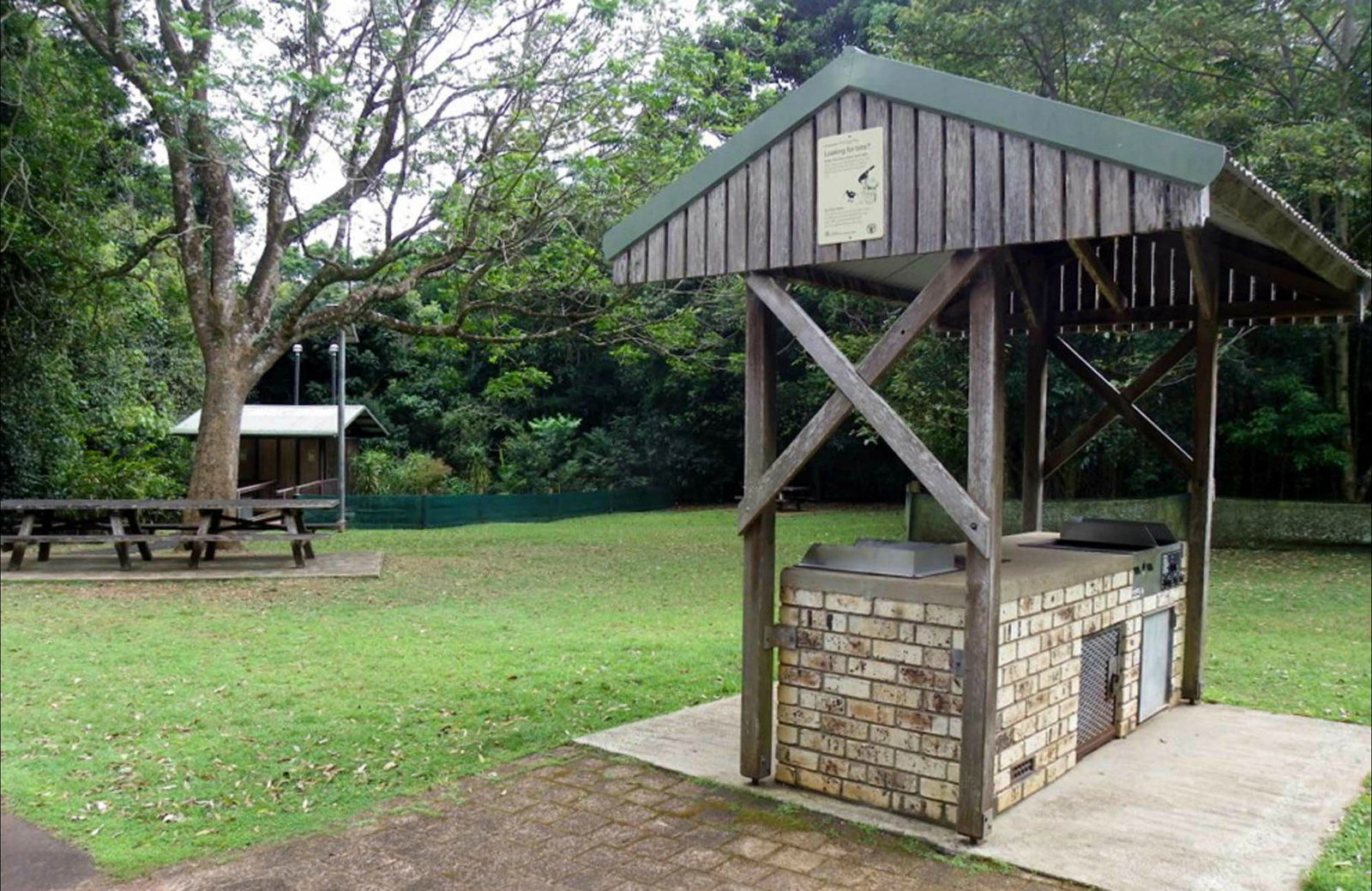 Victoria Park boardwalk Logo and Images